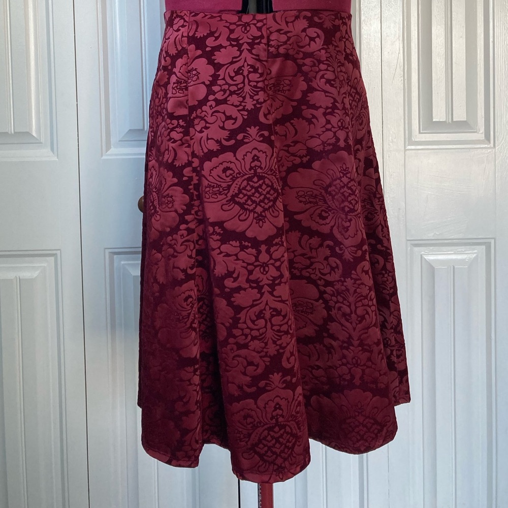 High waisted damask flaired skirt